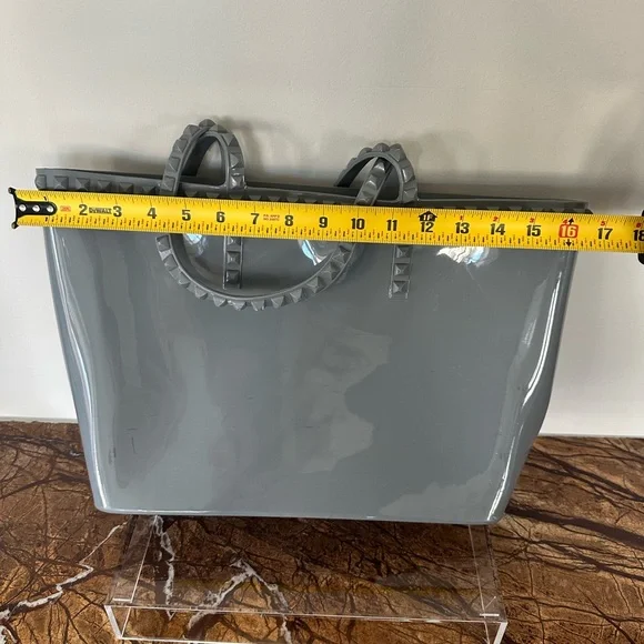 Carmen Sol Seba Mid Tote in Gray - Picture 13 of 14